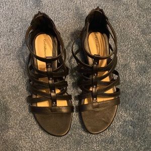 Croft & Barrow Women’s black sandals. Size 6.5. Like new condition.